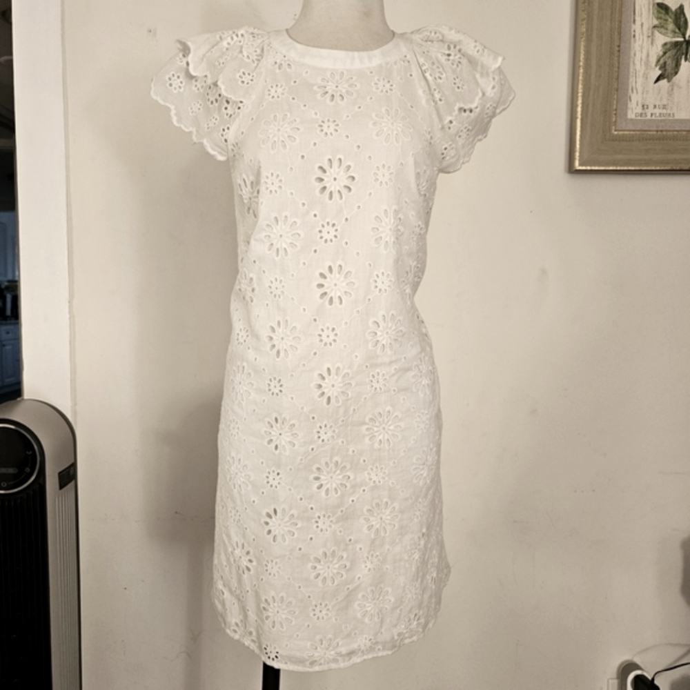 Entro White Sheath Mini Dress with Flutter Sleeves